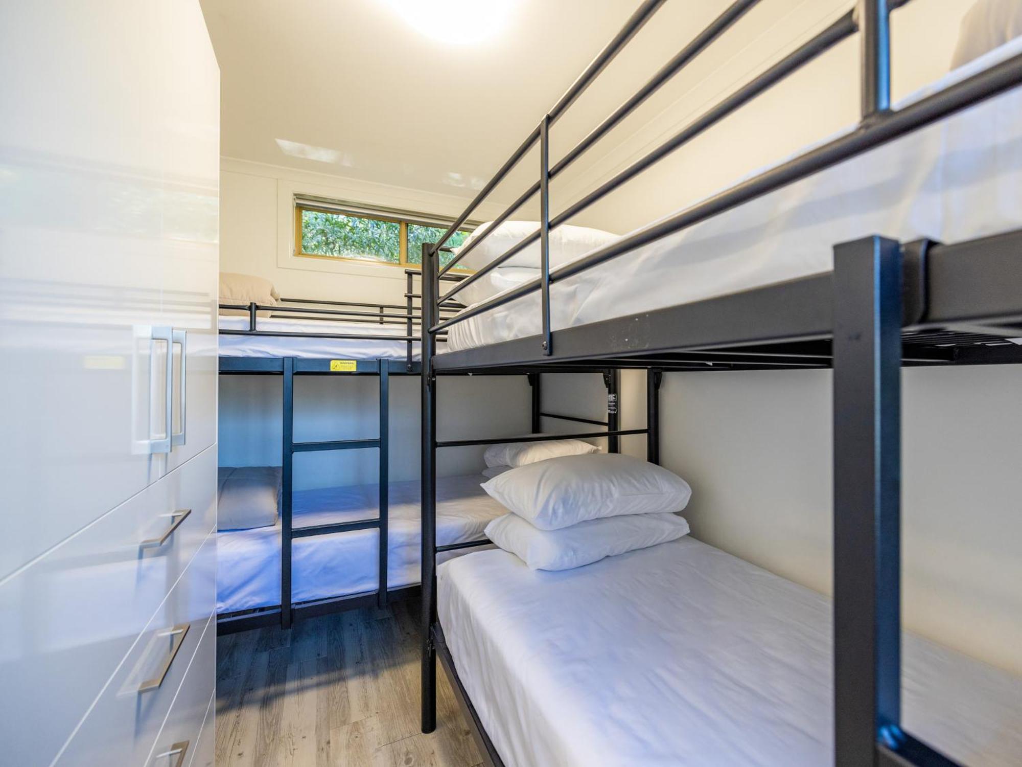 Nrma Blue Dolphin Yamba Holiday Resort Room photo
